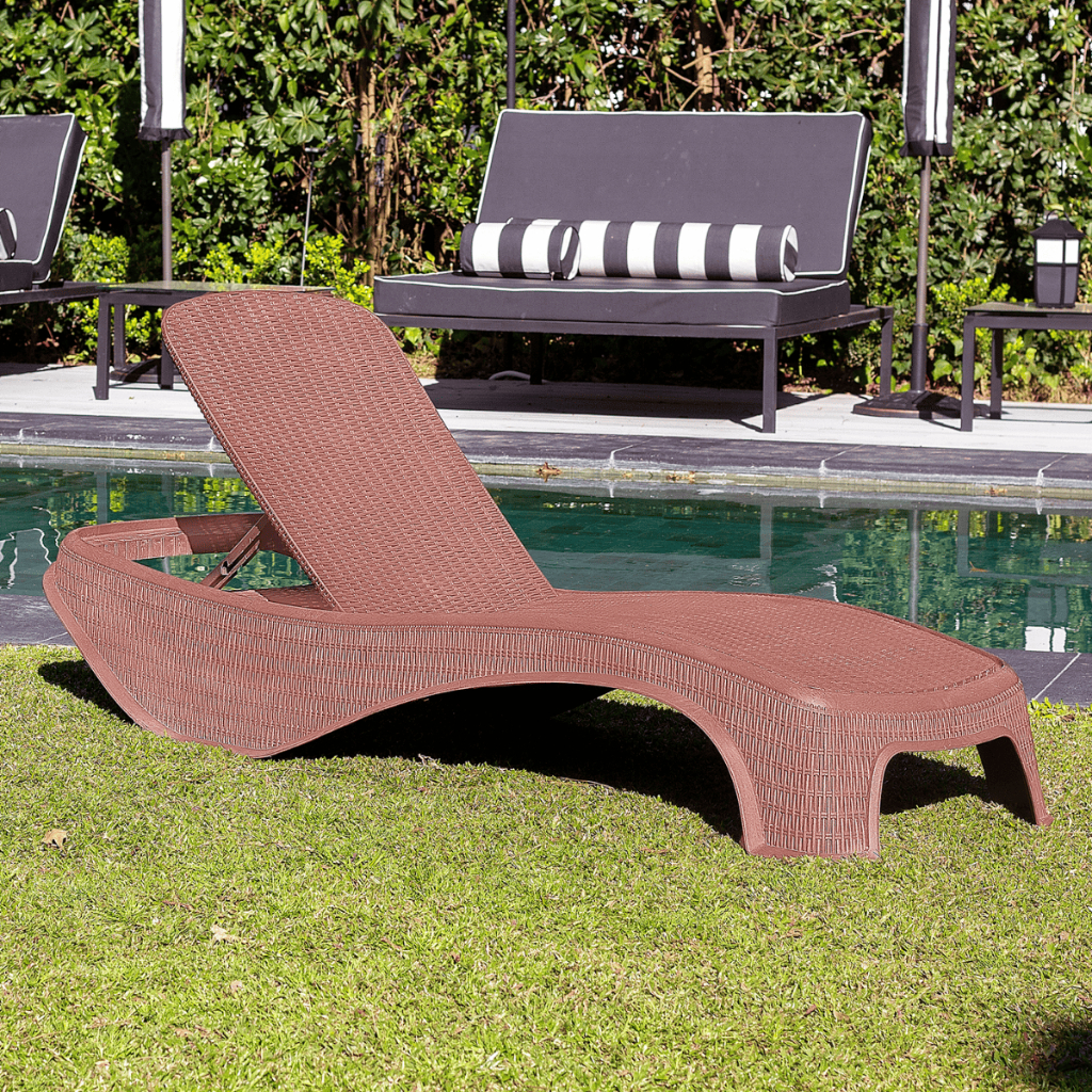Espreguiçadeira Dubai Premium Rattan Reclinável Praia, Piscina e Jardim Suporta 200kg em Oferta na Shopee