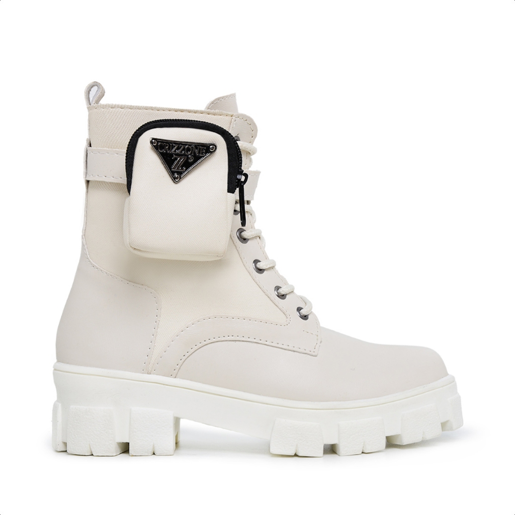 Bota Feminina Casual Blogueirinha Modelo Bolsa Lateral Coturno Cano Curto Tratorada Off White Preto