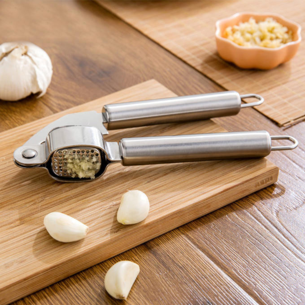 Espremedor de Alho Inox Profissional 20cm - Amassador e Triturador Reforçado Manual e Lavável em Lava Louças
