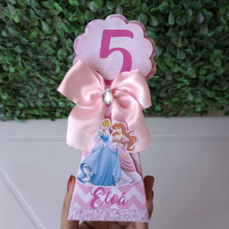 Caixa Pirâmide Princesas | Personalizados | Lembrancinhas | Festa infantil | Aniversário