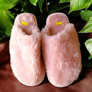 Pantufa de pelúcia, Colorida - Solado antiderrapante Unissex - Fofinha e quentinha pro inverno - K-two Calçados em Oferta na Shopee