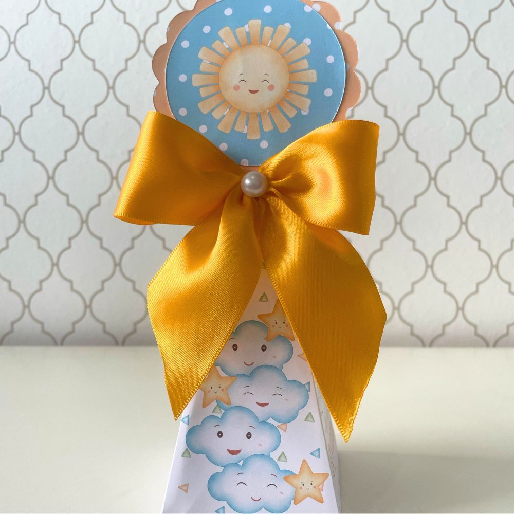 CAIXA PIRÂMIDE PERSONALIZADA PARA LEMBRANCINHAS 365 SORRISOS CAIXINHA | FESTA INFANTIL | ANIVERSARIO