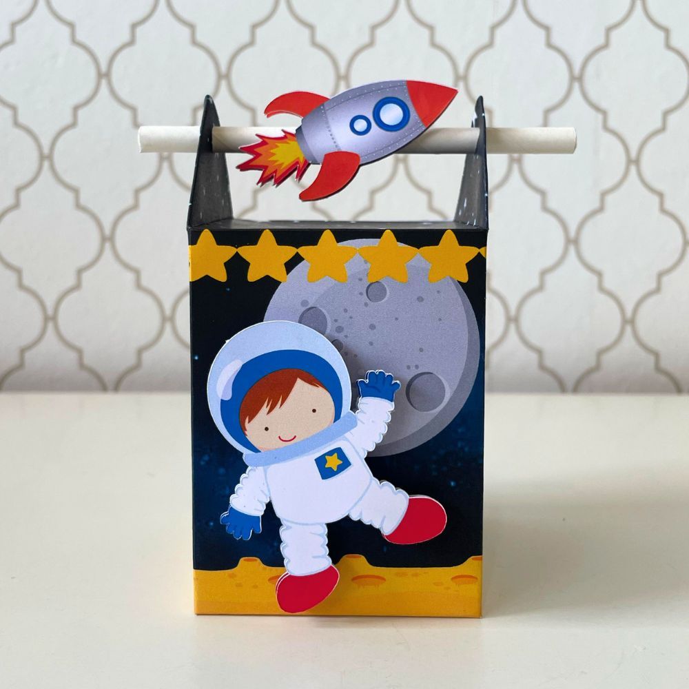 CAIXA CANUDO PERSONALIZADA PARA LEMBRANCINHAS ASTRONAUTA | CAIXINHA | FESTA INFANTIL | ANIVERSARIO