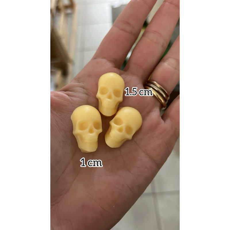 Forma silicone mini caveiras - 4cav em Oferta na Shopee