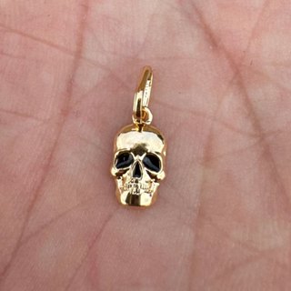 Pingente Rock 8Mm Com Resina Banhado A Ouro 18K em Oferta na Shopee