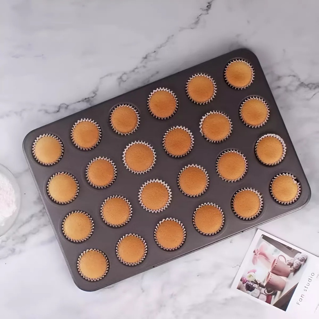 Forma P/ Pão De Queijo Mini Cupcake 24 Cavidades em Oferta na Shopee