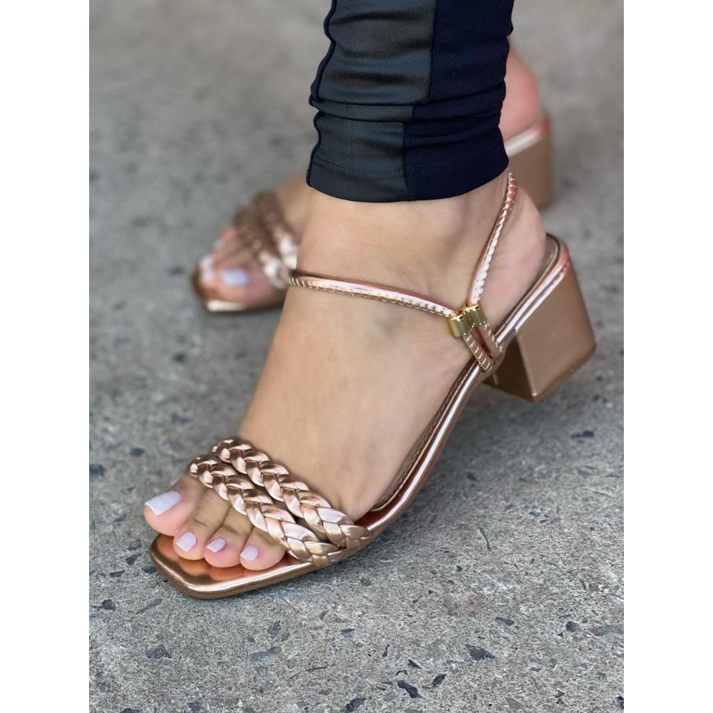 Sandália Feminina Salto Bloco Baixo Delicada Tamanco  Saltinho Médio Confortável Casual em Oferta na Shopee