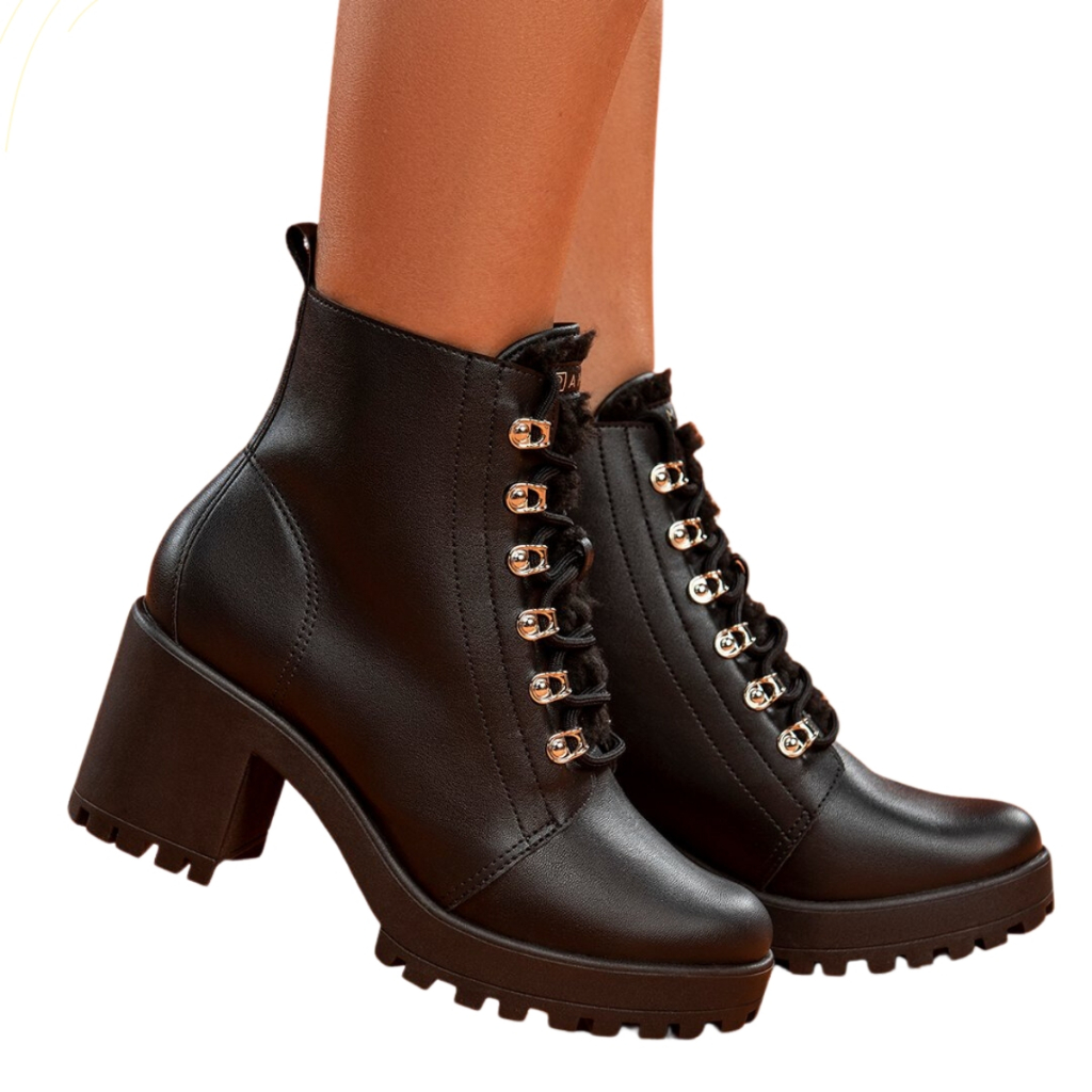 BOTA COTURNO RAMARIM STRASS OURO SALTO TRATORADO