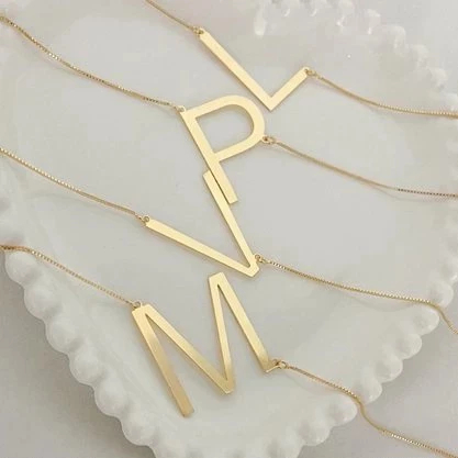 Colar Letra Lisa Folheado Inicial Cravejada cordão veneziana Semi Joia Banhada Folheado a Ouro 18K e Prata 925 4cm em Oferta na Shopee