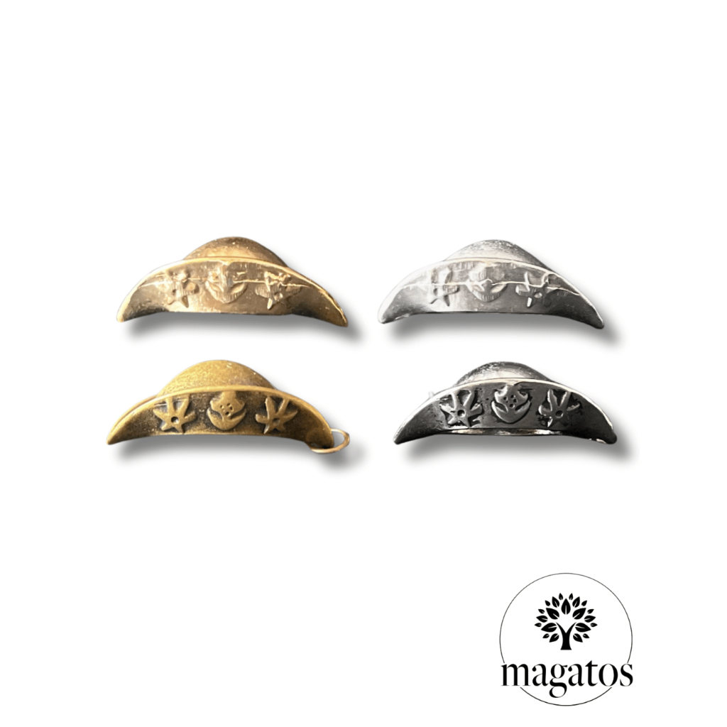 Pingente Metal Chapéu Cangaceiro Detalhado (Dourado/ Níquel/ Ouro Velho/ Níquel Gráfico)- PMO104