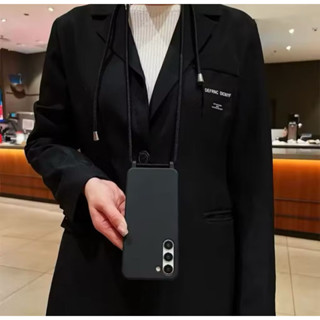 Capinha com Cordão Suporte de pescoço Transversal para SAMSUNG S24 / S24PLUS / S25 / S25PLUS / S25ULTRA / S23PLUS em Oferta na Shopee