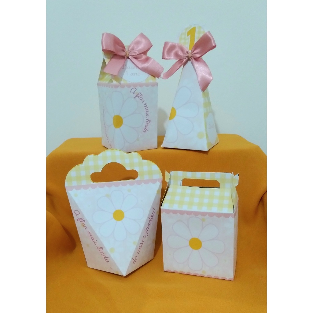 Kit lembrancinha personalizado festa Margarida caixinhas