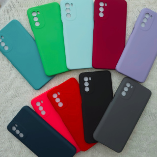KIT CAPA + PELICULA OU APENAS CAPINHA PARA MOTOROLA G52 E MOTO G82 DE SILICONE COM  INTERIOR AVELUDADA CÂMERA FECHADA em Oferta na Shopee