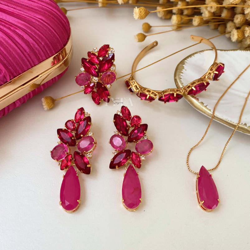 Brincos de Festa Fúcsia: Onde Comprar | BuscaProdutos