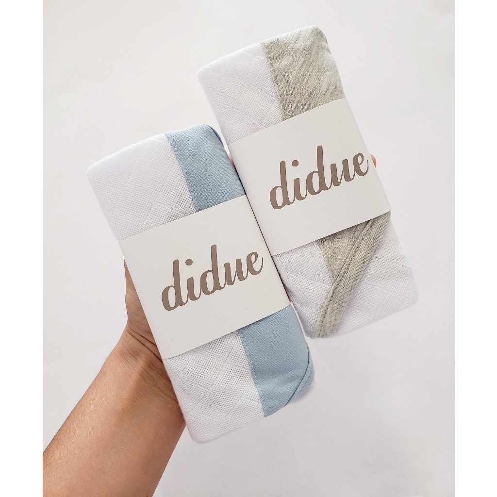 Kit fraldinhas de boca para bebê de tecido de fralda  2 unidades [Linha Premium] Didue ( pano de boca/toalhinha de boca)