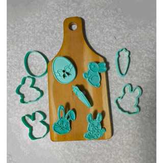 Kit Cortadores e 5 carimbos de Páscoa- Com puxador - 6cm cada em Oferta na Shopee