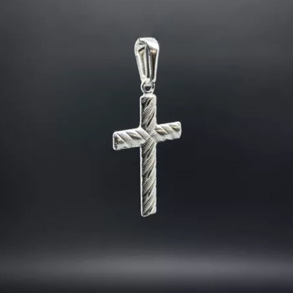 Pingente Cruz Banhada a Prata 925 Para Corrente Colar Cordão Crucifixo em Oferta na Shopee