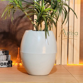 Vaso para plantas em polietileno Oval liso M em Oferta na Shopee