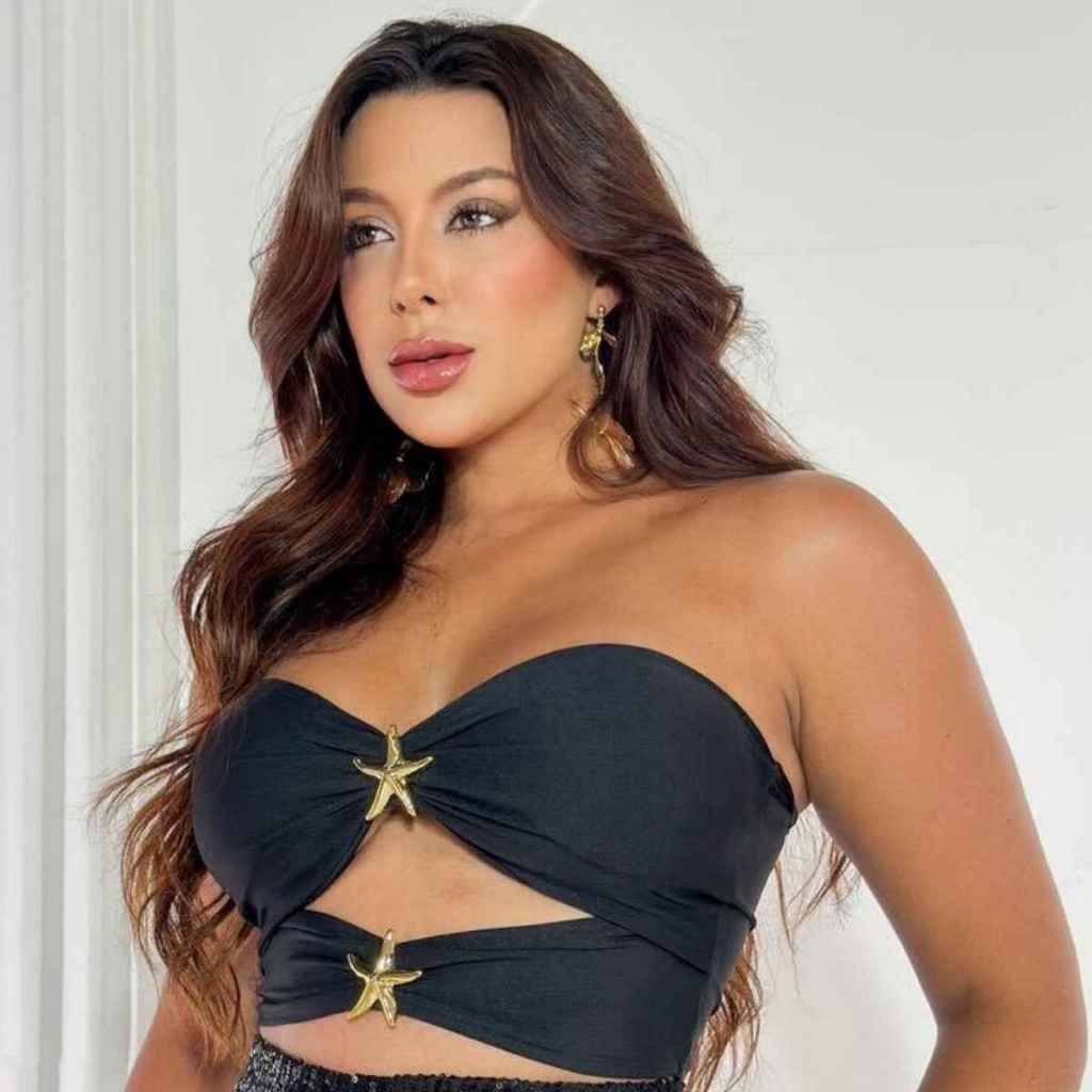 Cropped Tomara Que Caia Com Argola Frontal Decote Moderno Tendencia