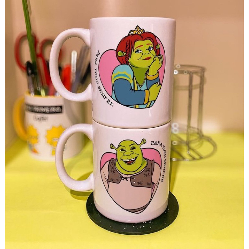 Kit de canecas Fiona e Shrek