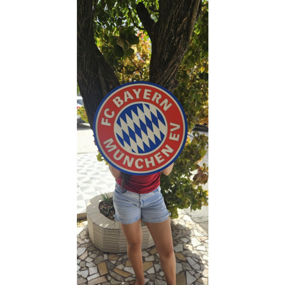 Escudo do FC Bayern München Em Alto Relevo 32 e 50CM