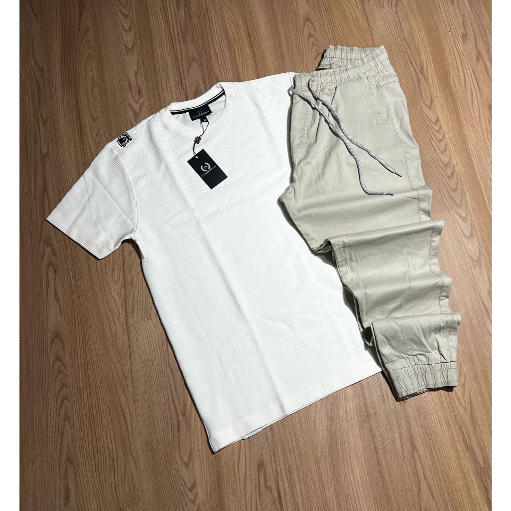 Conjunto Masculino Cash Company malha canelada Importada ( camisa + Calça )