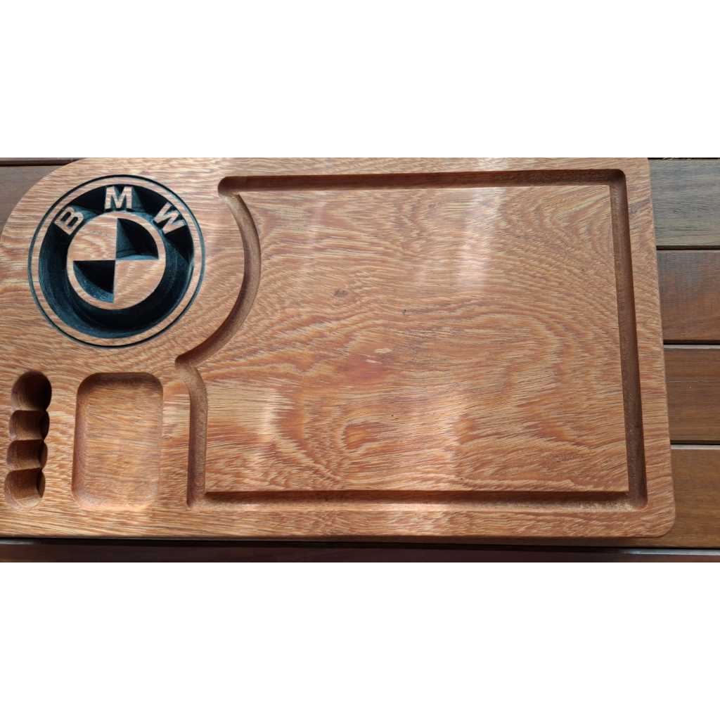 Tábua de carne carro BMW,  Tábua para Churrasco com desenho de BMW