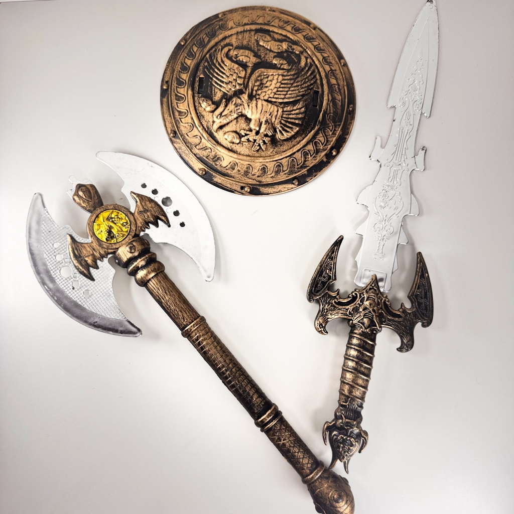 Conjunto Espada Escudo e Machado Medieval Brinquedo Divertido de Aventura Medieval