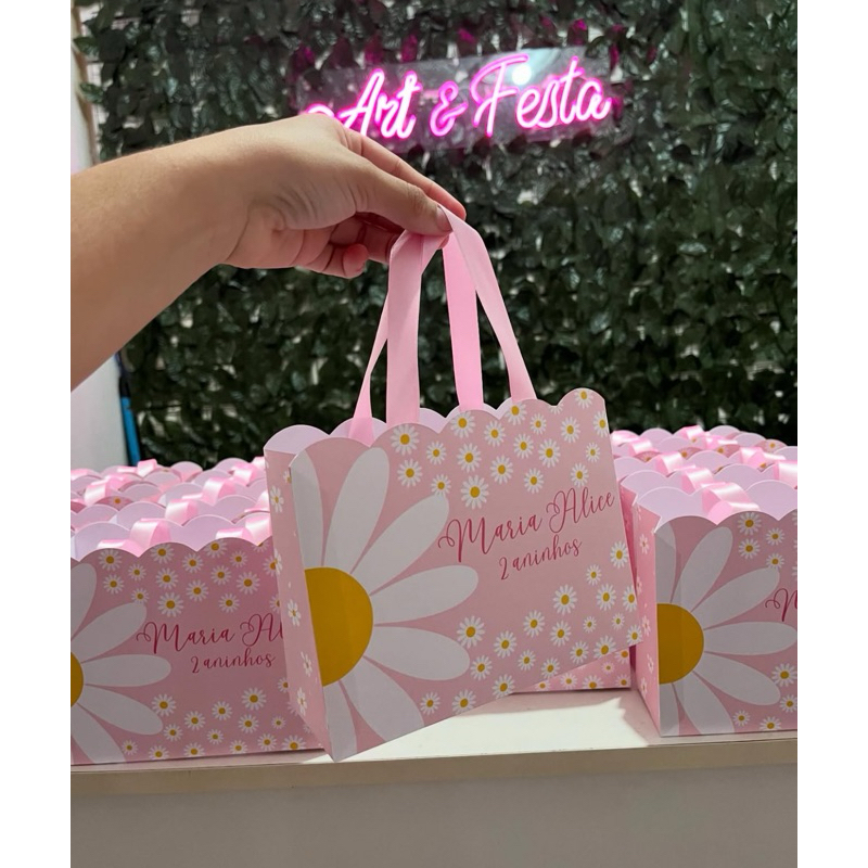 15 Sacolinhas Personalizadas - Margarida - todos os temas - Mimos aniversario - 14x5,5x17,5