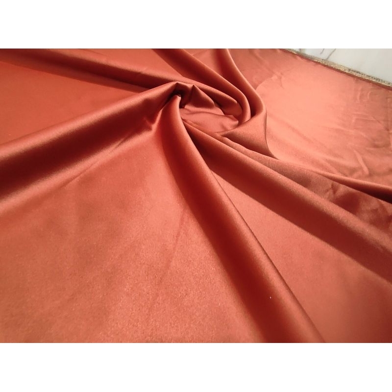 Crepe Amanda Dourado na Black Friday 2025 | BuscaProdutos