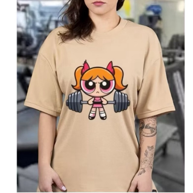 Camiseta oversized t-shirt meninas super poderosas academia tendência Florzinha