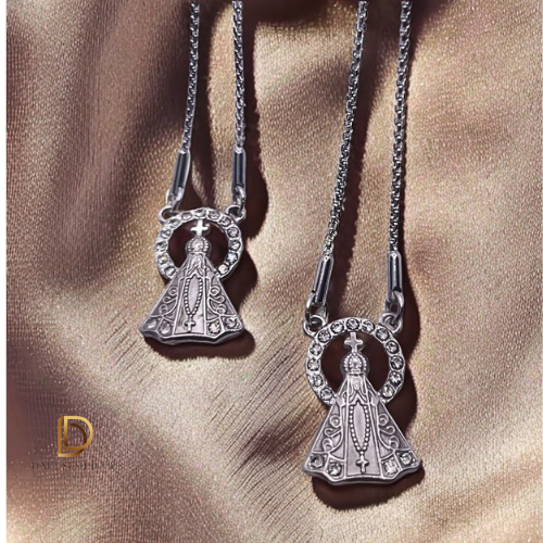 Escapulário Correntinha Nossa Senhora Aparecida Colar em Aço 316L Prata  Cordão Feminino 70 cm Ref: 0041
