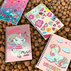1 Caderno de Anotações Agenda Caderneta Pautada Papelaria Fofa Agenda Escolar Unicórnio Candy 80 FLS