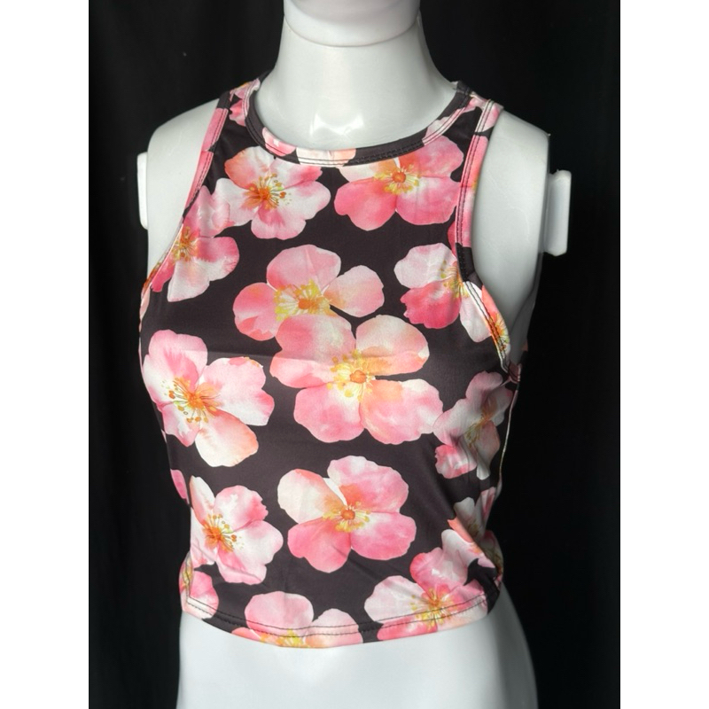 Blusa regata Kelly moderna estampa floral
