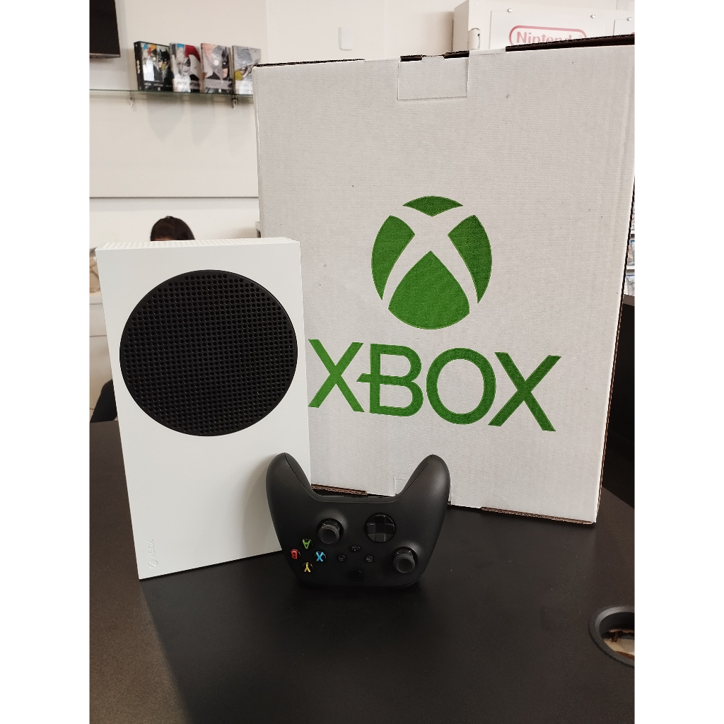 Console Microsoft Xbox Series S 512GB SSD Com Garantia e Super Conservado
