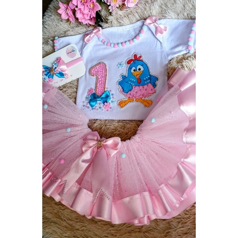 Kit tutu personalizado galinha pintadinha jardim encantado aniversário mesversario menina
