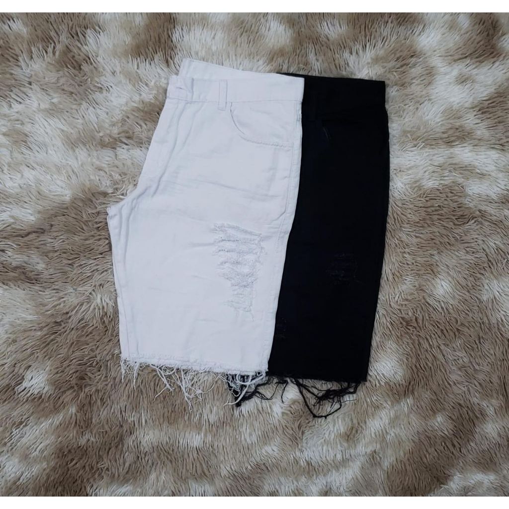 KIT 2 BERMUDA JEANS MASCULINA MODELO RASGADA PRETA/BRANCA em Oferta na Shopee
