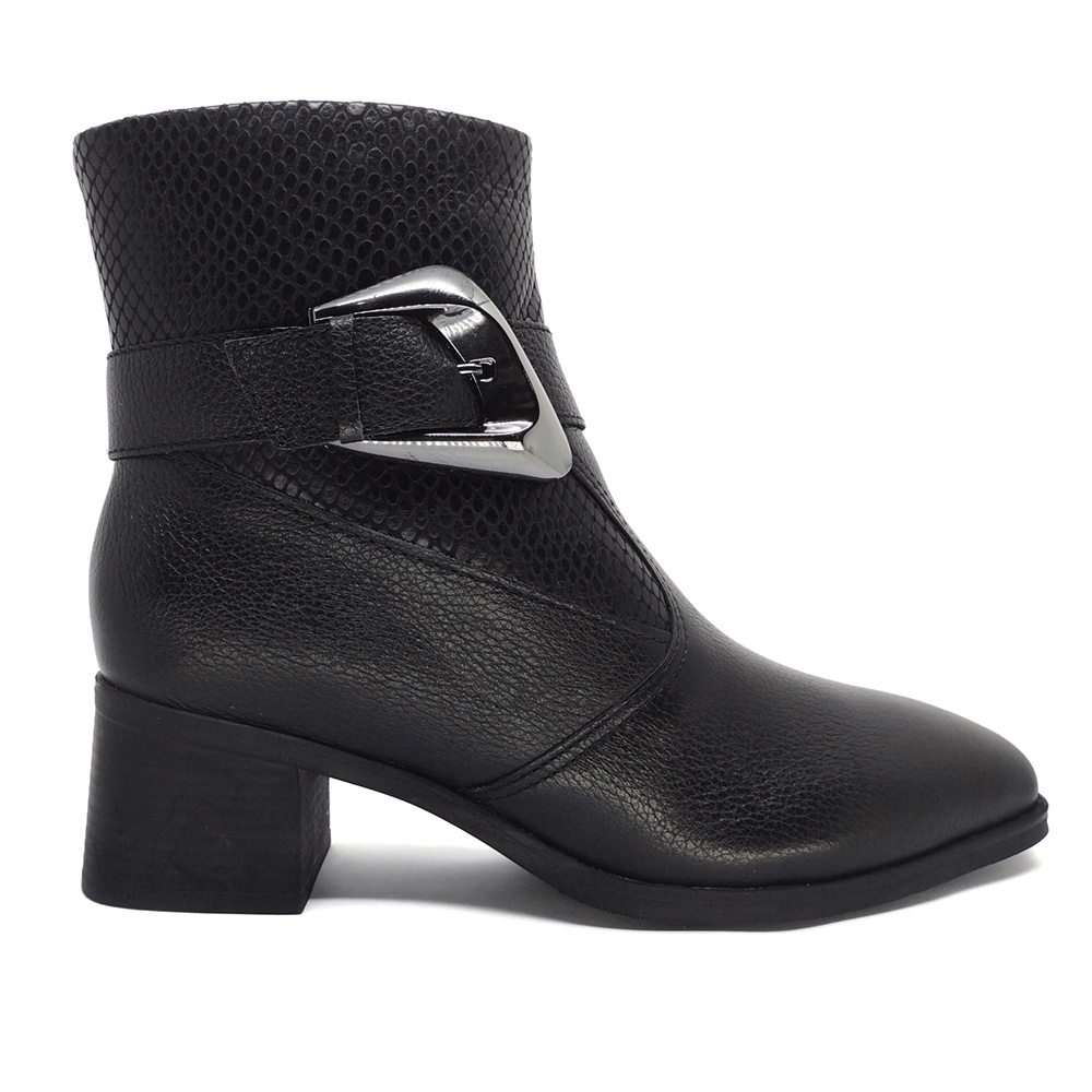 Bota Bottero Cano Curto Couro Textura de Cobra Preta
