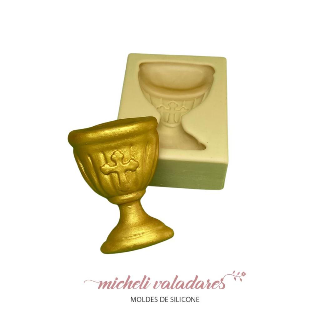 O que é Cálice para Primeira Comunhão? Guia e Onde Comprar | BuscaProdutos
