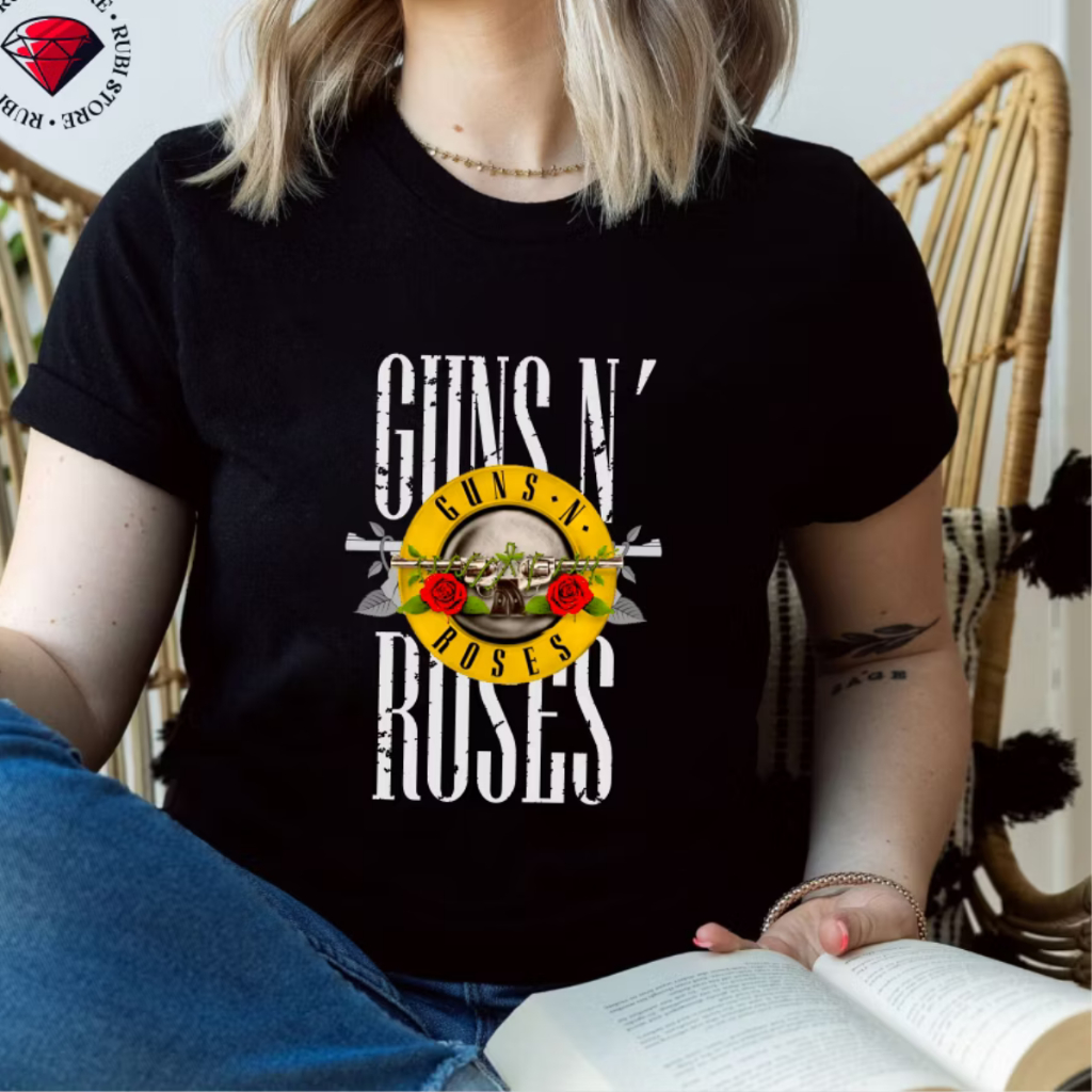 Camiseta Feminina T- shirt personalizada Guns N` Roses Camisa
