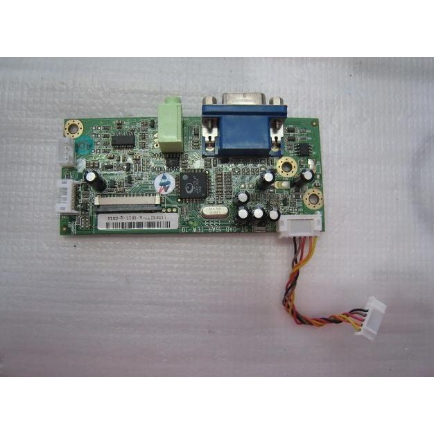 placa principal monitor positivo smile light 5620 em bom estado