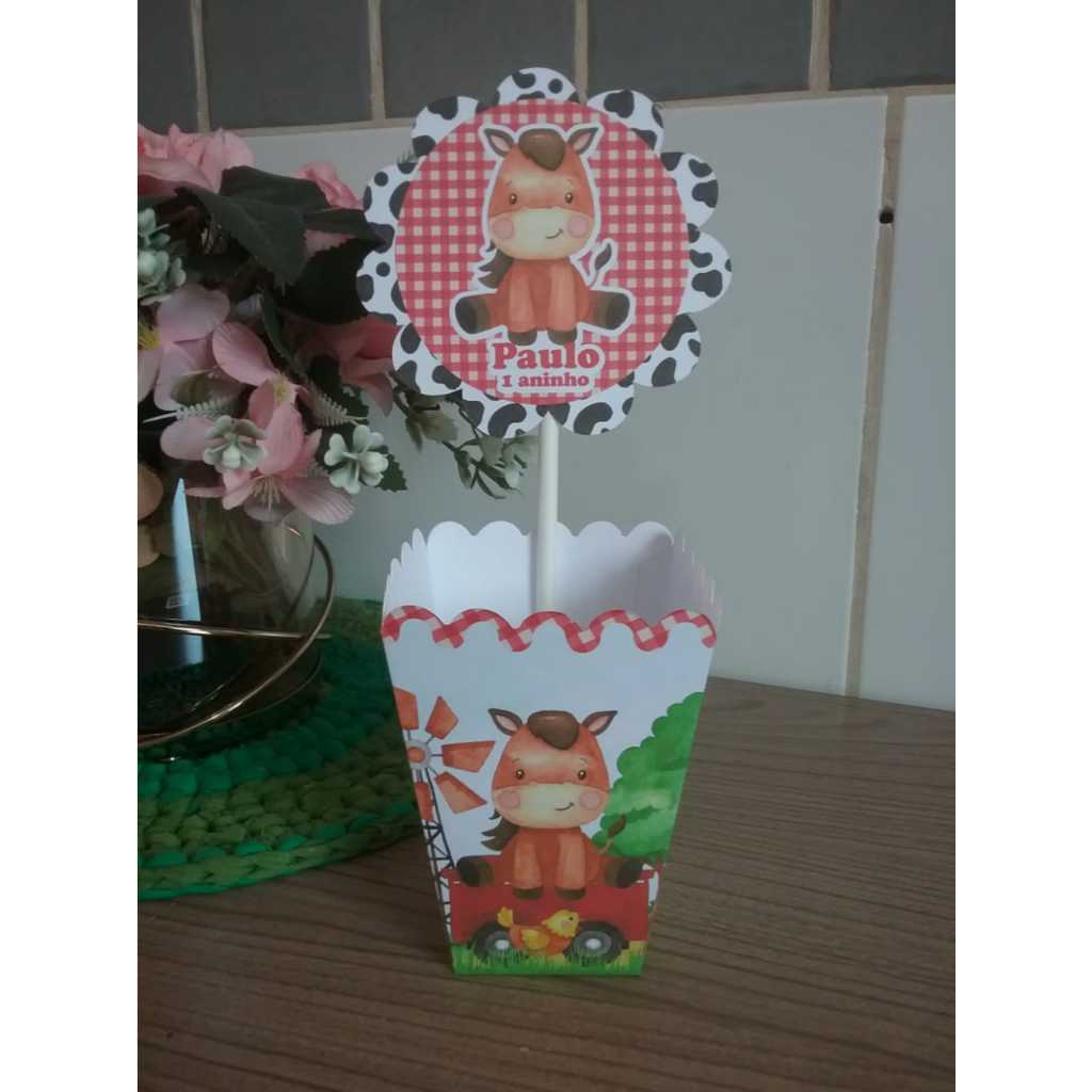 15 CENTROS DE MESA FAZENDINHA VERMELHA  /PEGUE E MONTE / LEMBRANCINHA PARA FESTA INFANTIL PERSONALIZADO TEMA