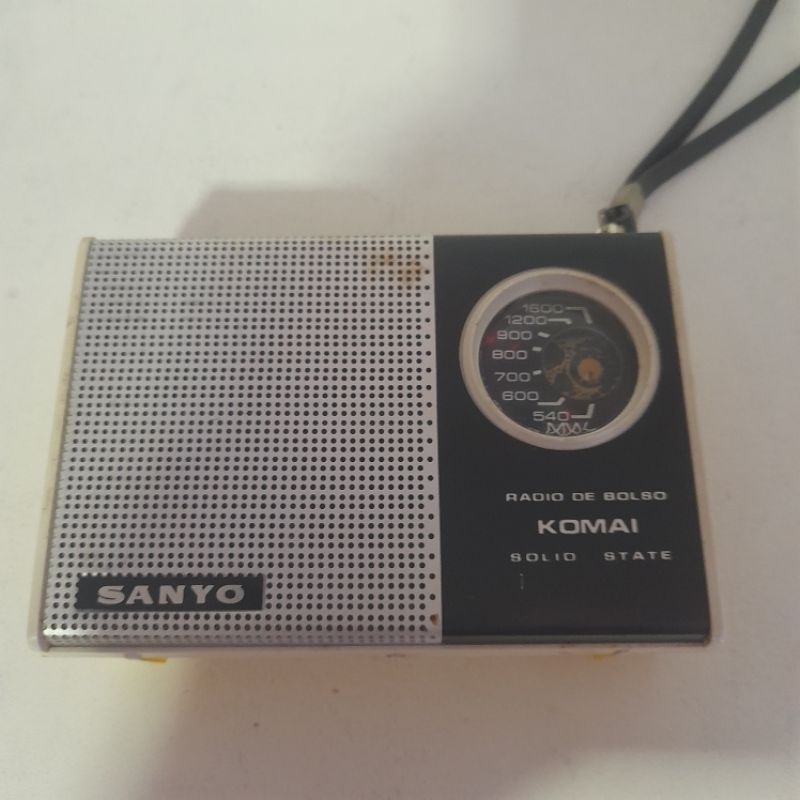 Rádio De Bolso Antigo Sanyo Am 6C-368 À Pilha.