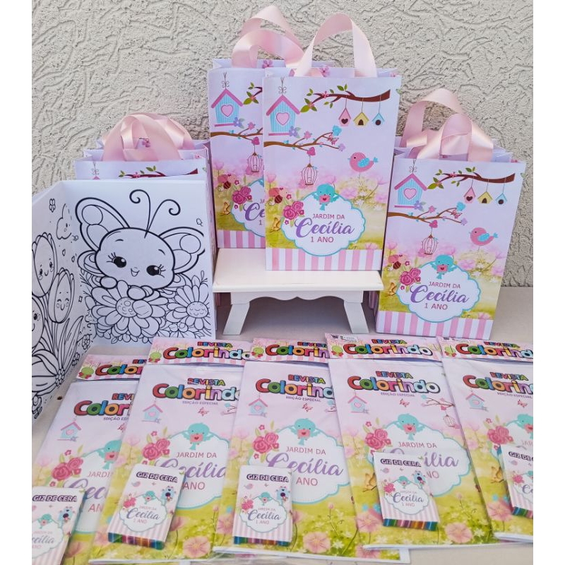 Kit 20 Itens: 10 Revista + 10 Sacolinhas| Festa Jardim Encantado, Lembrancinhas Aniversário Personalizadas.