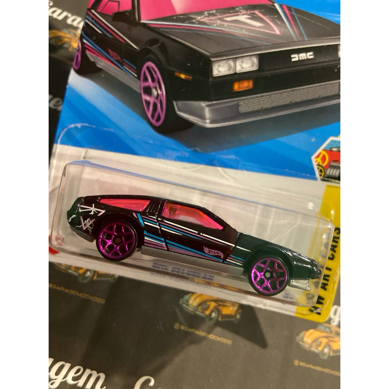 Hot Wheels Básico Mattel HW Art Cars DMC DeLorean (Lote B - 2025)