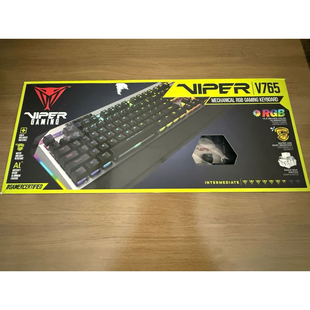 Teclado Gamer Mecanico Patriot Viper V765, RGB, Switch White  [OPEN BOX]