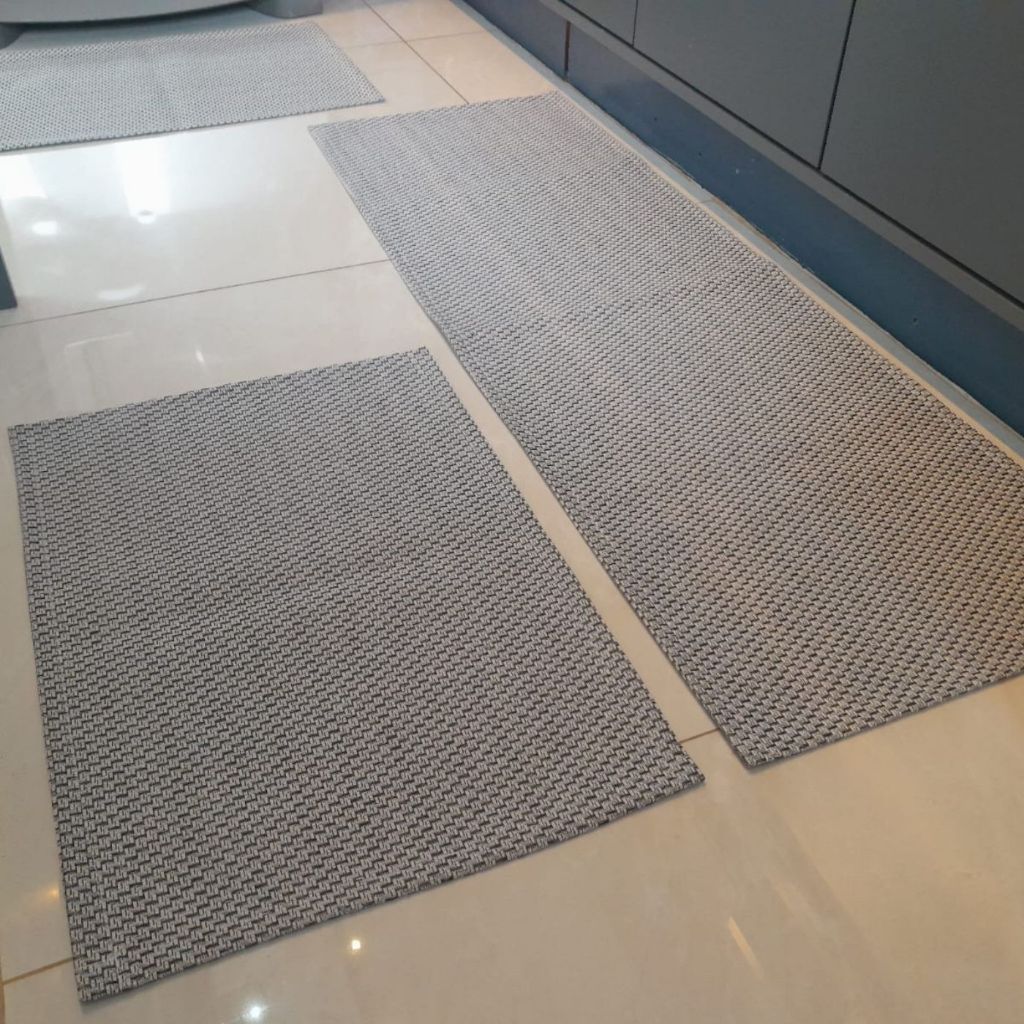 Jogo De Tapetes De Cozinha Kit Com 3 Peças Modelo Kairós Fácil Limpeza,Reforçados E Pode Lavar Na Maquina em Oferta na Shopee