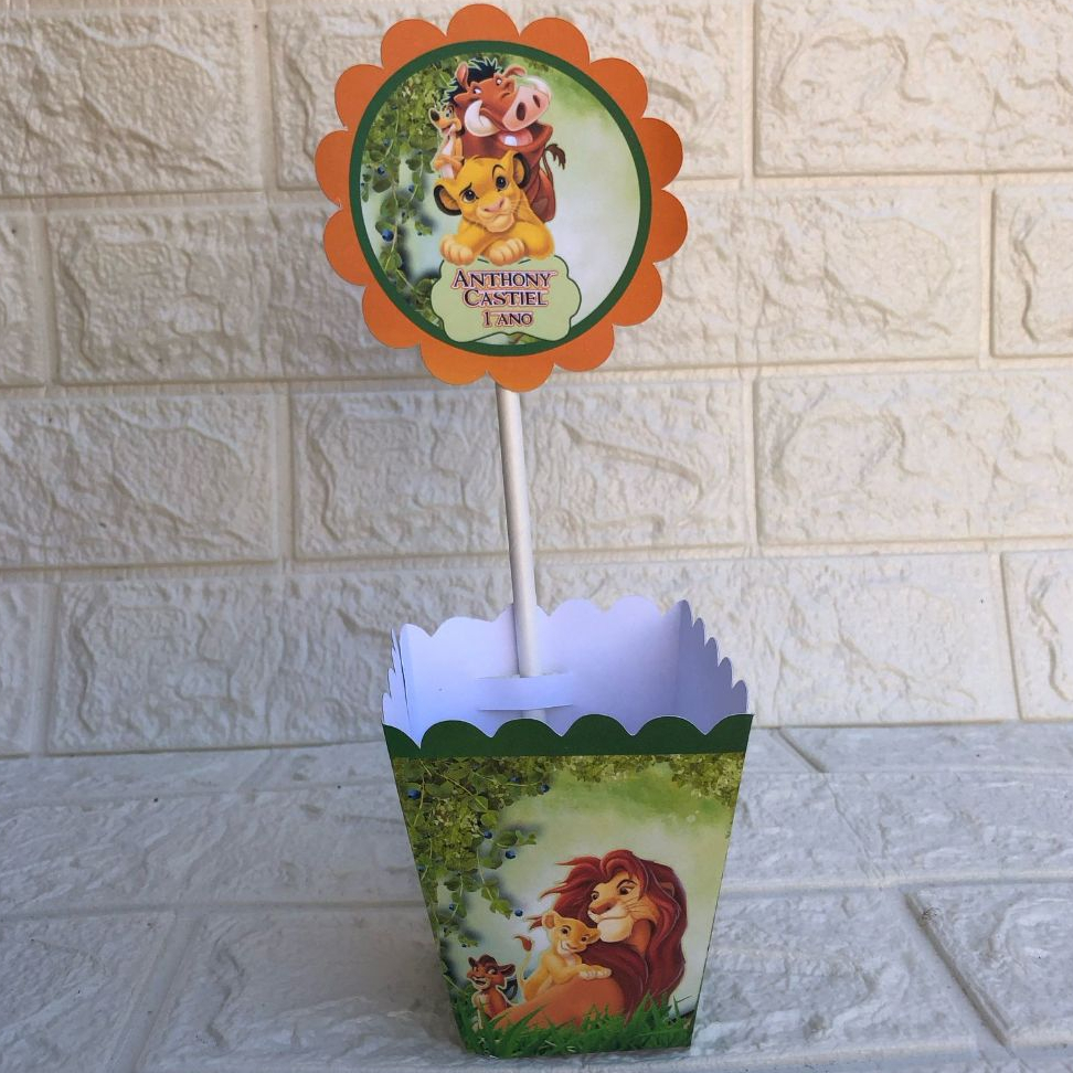 PEGUE E MONTE Centro de Mesa Personalizado REI LEÃO Festa Infantil  Lembrancinhas Mimos