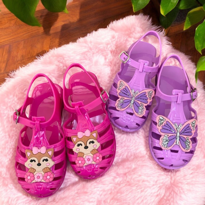 Kit 2 Pares Sandália Infantil Menina Estampada Delicada Confortável e Flexível Oferta Verã...