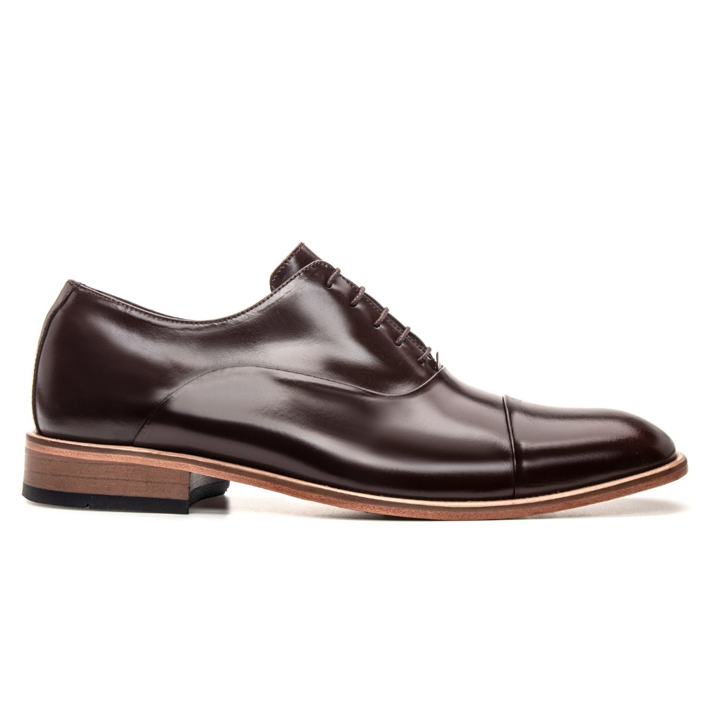 Sapato Social Wholecut Clássico Masculino em Couro Legítimo Estilo Italiano Bigioni